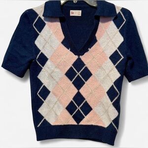 SO Navy Pink Argyle Short Sleeve Sweater V Neck Preppy Knit Top Size M